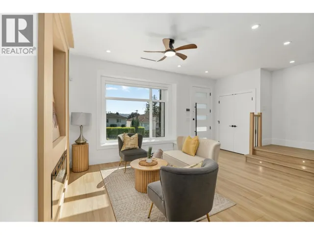 3749 UNION STREET, Burnaby, British Columbia V5C2W2