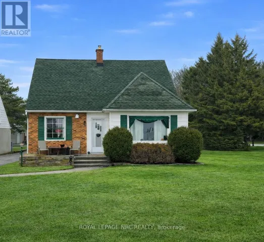 19 LAKESHORE ROAD, Port Colborne (Sugarloaf), Ontario L3K2S2