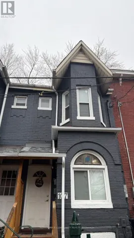 UPPER - 107 PAPE AVENUE, Toronto (South Riverdale), Ontario M4M2V7