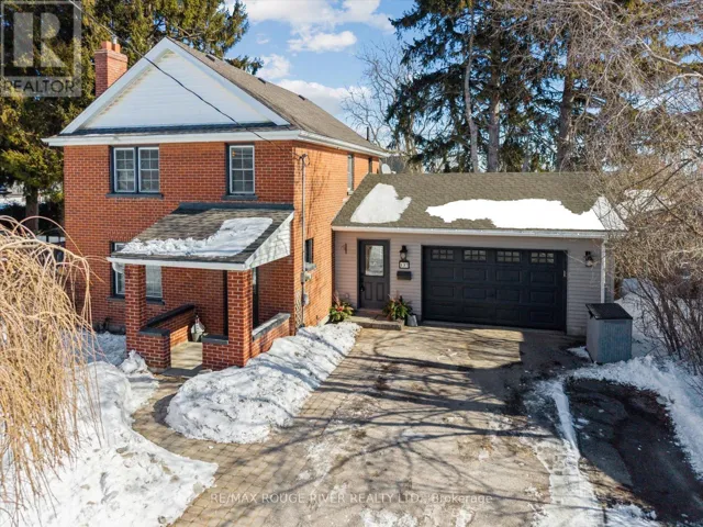 137 ELGIN STREET, Clarington (Bowmanville), Ontario L1C3E8