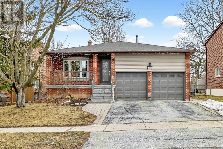 49 SEATON DRIVE, Aurora (Aurora Highlands), Ontario L4G3W9