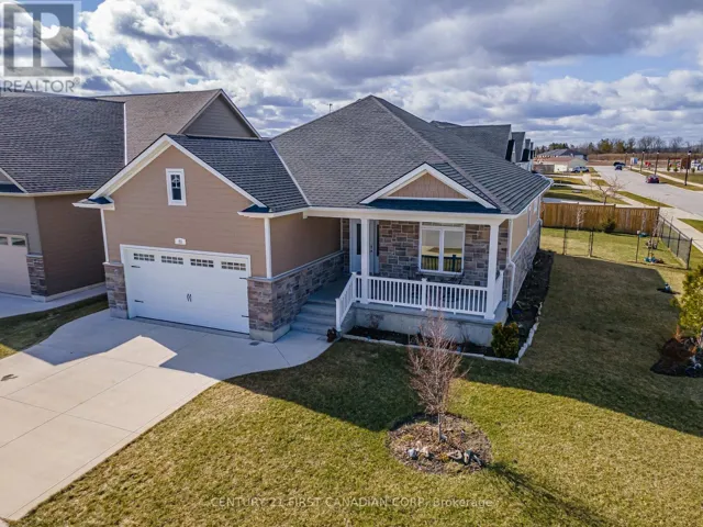 23 BROOKLAWN DRIVE, Lambton Shores (Grand Bend), Ontario N0M1T0