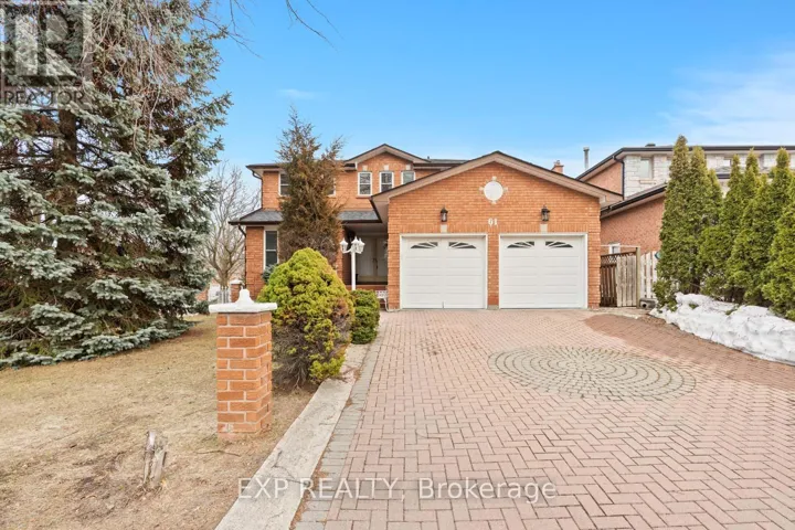MAIN - 61 DUNDEE CRESCENT, Markham (Village Green-South Unionville), Ontario L3R8Y9