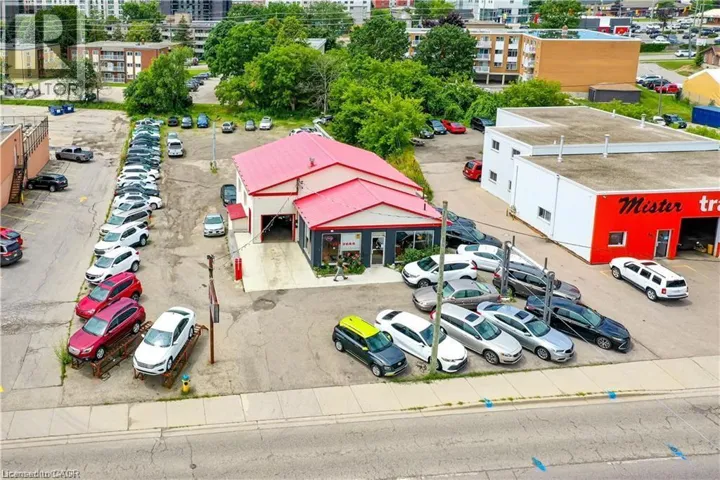 325 WEBER Street N, Waterloo, Ontario N2J3H8