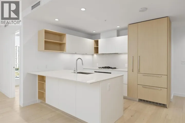 804 6000 MCKAY AVENUE, Burnaby, British Columbia V5H0K2