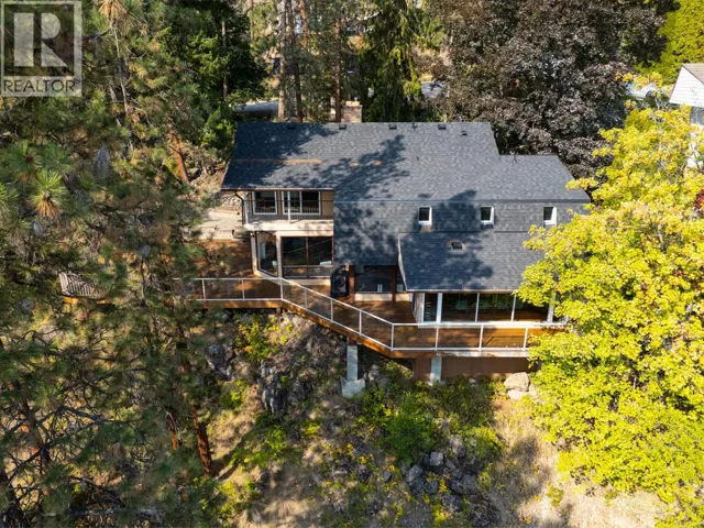 2771 Lakeridge Road, West Kelowna, British Columbia V1Z1Y1