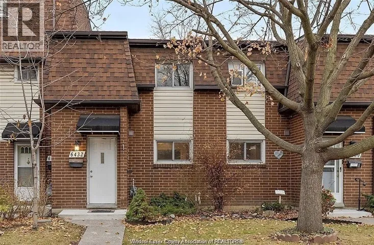 6432 THORNBERRY CRESCENT Unit# 422, Windsor, Ontario N8T2W9