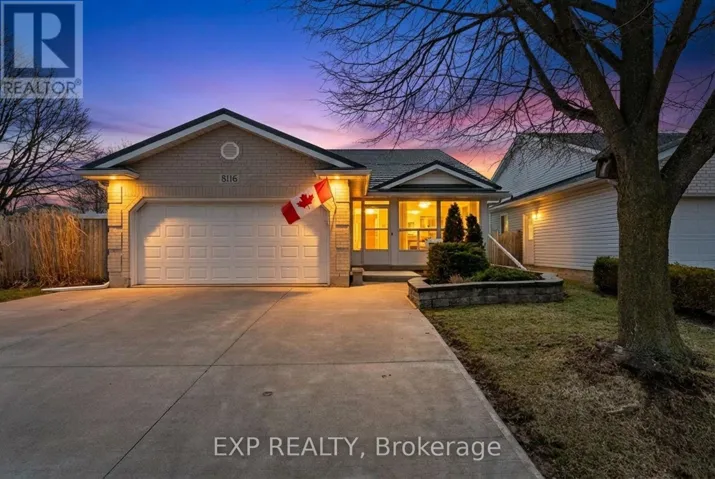 8116 WOODSVIEW CRESCENT, Niagara Falls (Ascot), Ontario L2H3G3