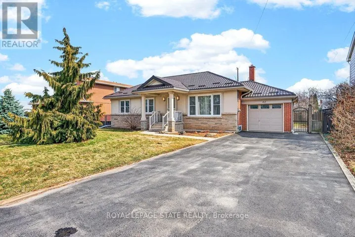 42 EVERGREEN AVENUE, Hamilton (Stoney Creek), Ontario L8G3T3