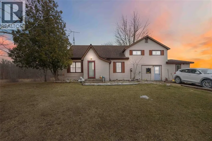 823 HOLT LINE, Sombra, Ontario N0P2B0