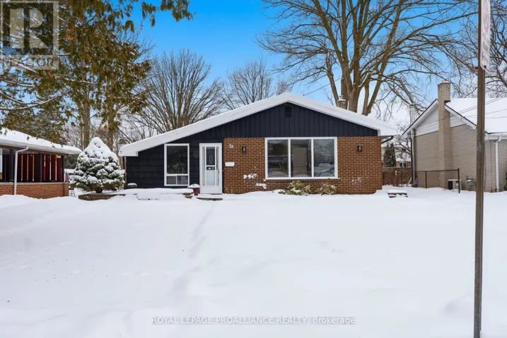 94 ROLLINS DRIVE, Belleville (Belleville Ward), Ontario K8N4J5