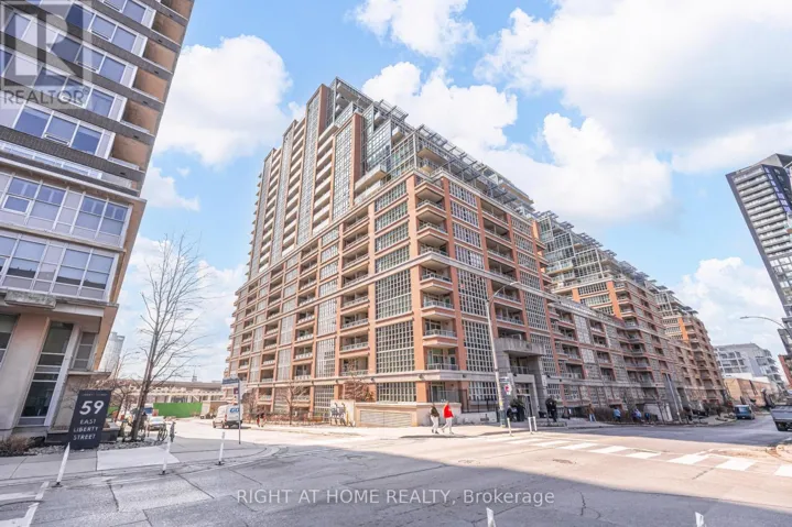 TH5 - 6 PIRANDELLO STREET, Toronto (Niagara), Ontario M6K0B1