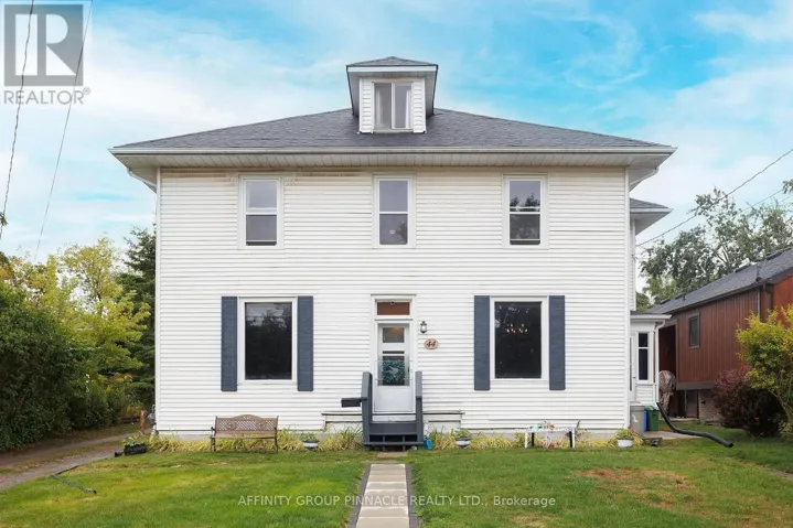 44 ST PATRICK STREET, Kawartha Lakes (Lindsay), Ontario K9V1R3