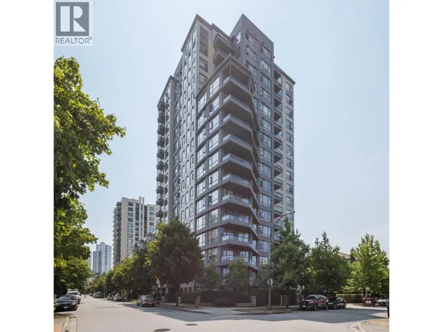 901 3520 CROWLEY DRIVE, Vancouver, British Columbia V5R6G9