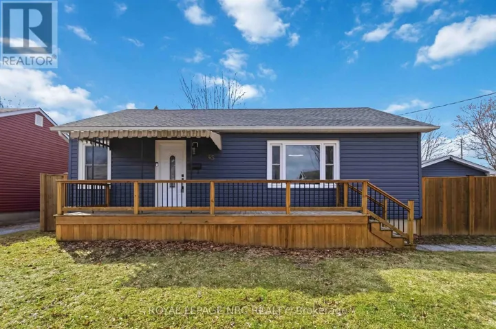 45 SHAKESPEARE AVENUE, St. Catharines (Haig), Ontario L2R6M8