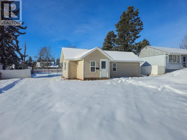 9033 Elwood Drive, Dawson Creek, British Columbia V1G3M8