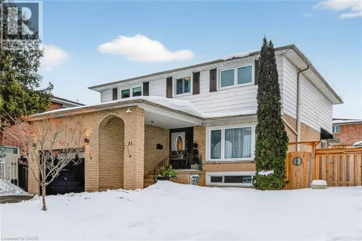 31 MAYNARD Street, Hamilton, Ontario L9B1R9