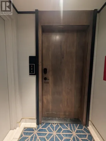 206 - 120 EAGLE ROCK WAY, Vaughan, Ontario L6P5C2