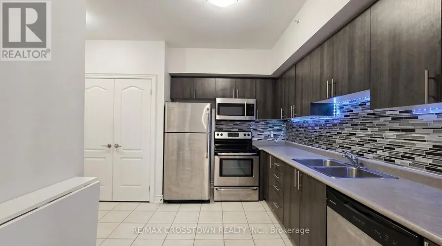 410 - 42 FERNDALE DRIVE, Barrie (Ardagh), Ontario L4N9V4