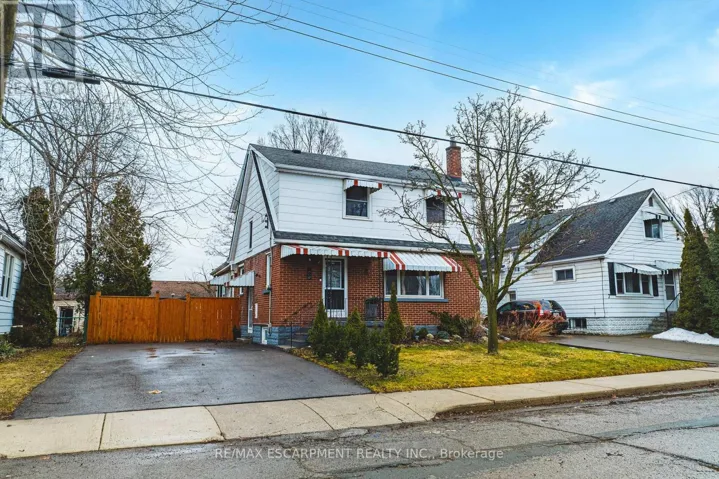 5 WEST 3RD STREET, Hamilton (Bonnington), Ontario L9C3J5