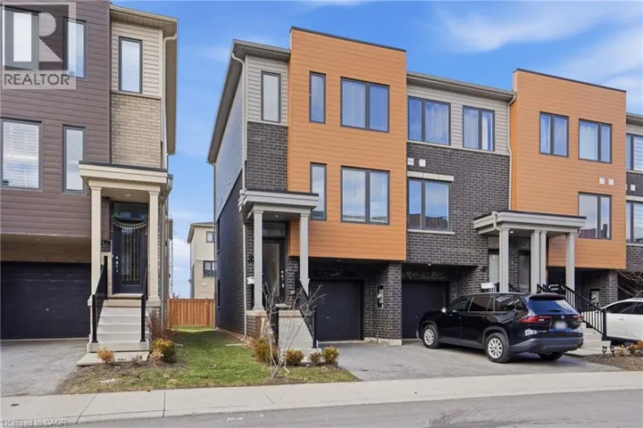 32 RADISON Lane, Hamilton, Ontario L8H0B5