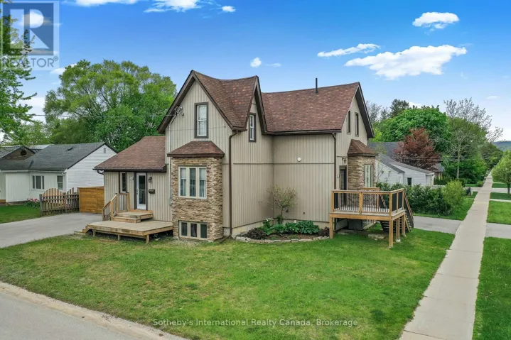 A&B - 218 FIFTH STREET, Collingwood, Ontario L9Y1X6