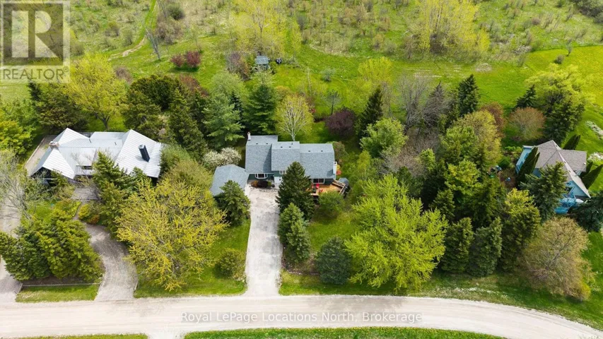 26 OSLERVIEW DRIVE, Clearview, Ontario L9Y3Y9