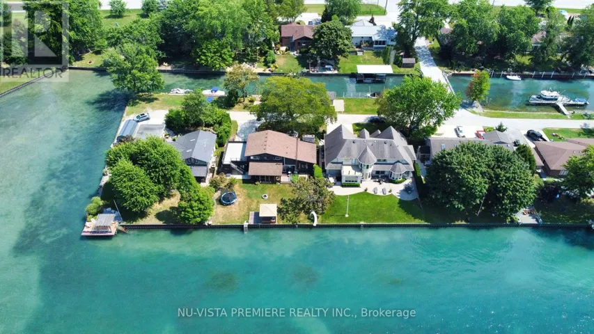 3943 SEAWAY ROAD, St. Clair, Ontario N0P2B0