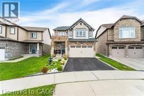 51 NEWCASTLE Court, Kitchener, Ontario N2R0G7