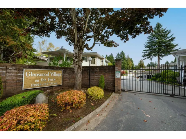 117 10584 153 STREET, Surrey, British Columbia V3R9V1