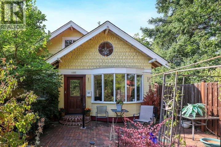 1185 5th St, Courtenay, British Columbia V9N1L7