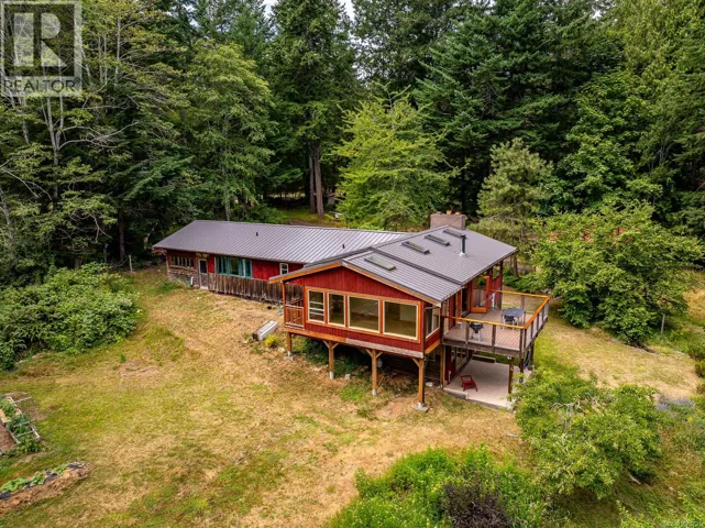 9900 Greenhill Rd, Denman Island, British Columbia V0R1T0