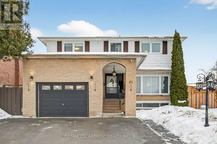31 MAYNARD STREET, Hamilton (Falkirk), Ontario L9B1R9