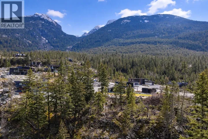 9220 WEDGEMOUNT PLATEAU DRIVE, Whistler, British Columbia V8E1M1