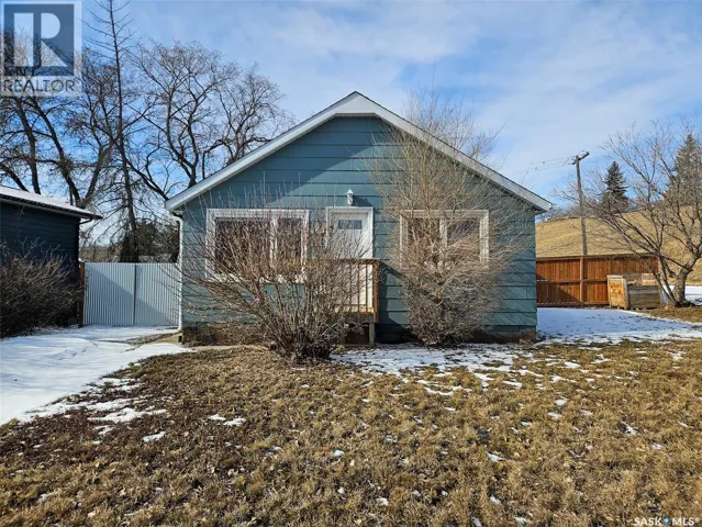 660 9th AVENUE NE, Swift Current, Saskatchewan S9H2S6