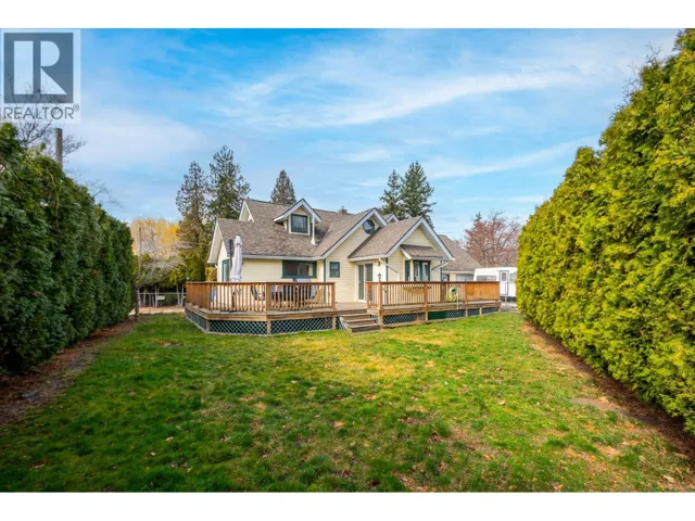 376 Beach Avenue, Kelowna, British Columbia V1Y5R6