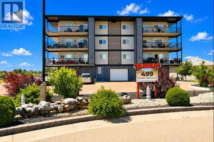 306, 499 Meadow Lake Court, Brooks, Alberta T1R0Y7