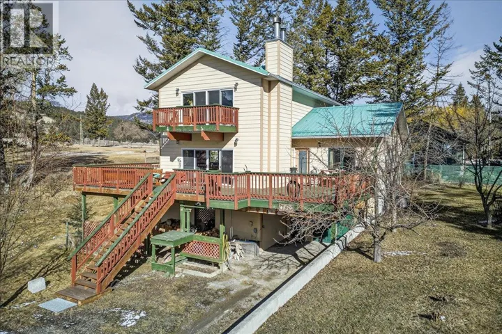 4529 Columbia Place, Fairmont Hot Springs, British Columbia V0B1L2