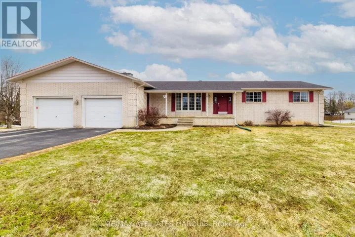 3 FOREST DRIVE, Rideau Lakes, Ontario K7A4S5