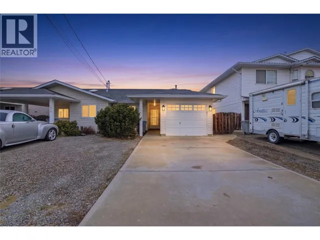 1232 13th Street, Kamloops, British Columbia V2B8K3