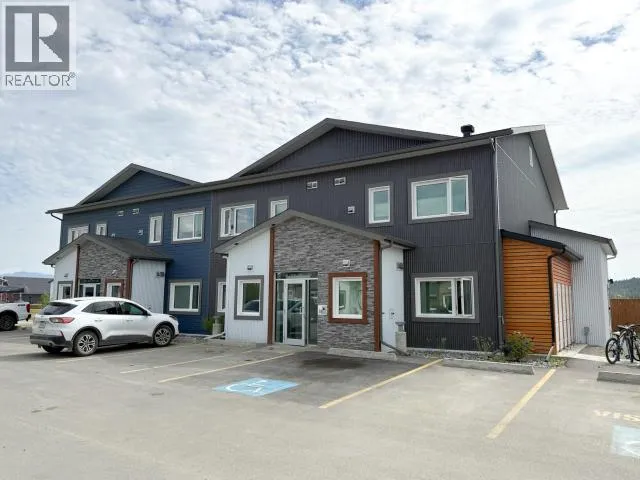 205-25 GLEANER AVENUE, Whitehorse, Yukon Y1A0S4