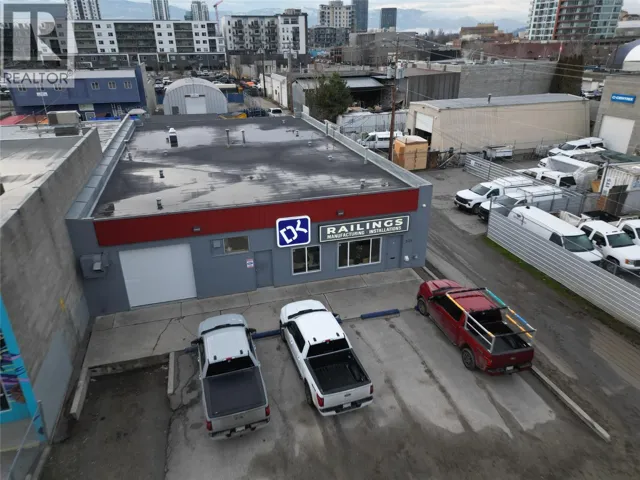 571 Gaston Avenue Unit# Unit B and C, Kelowna, British Columbia V1Y7E6