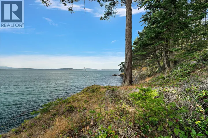1324 Greenleaf Lane, Sidney Island, British Columbia V8L5Y9