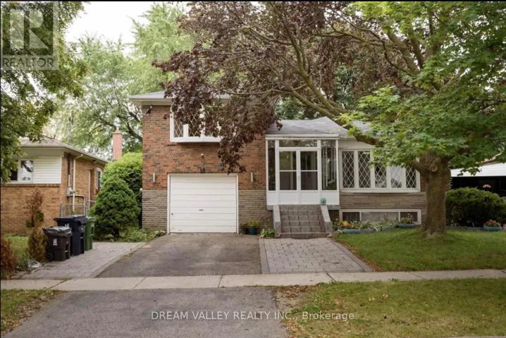 APARTMENT / UNIT # MAIN - 12 CHANDLER DRIVE, Toronto (Woburn), Ontario M1G1Z2