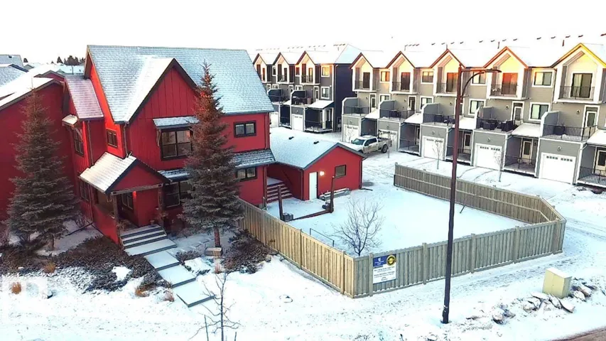 5251 CHAPPELLE RD SW, Edmonton, Alberta T6W2B1