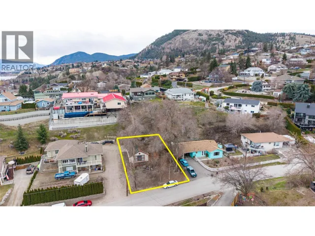 6117 Austin Street, Summerland, British Columbia V0H1Z1
