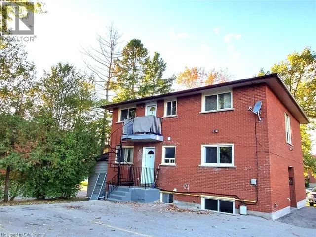 155 CHANDLER Drive Unit# 3, Kitchener, Ontario N2E1H1