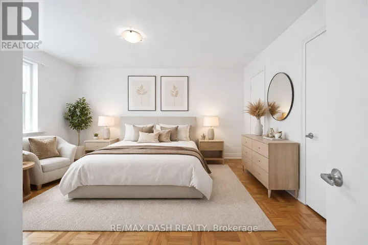 18 - 69 OLD MILL TERRACE, Toronto (Stonegate-Queensway), Ontario M8X1A1