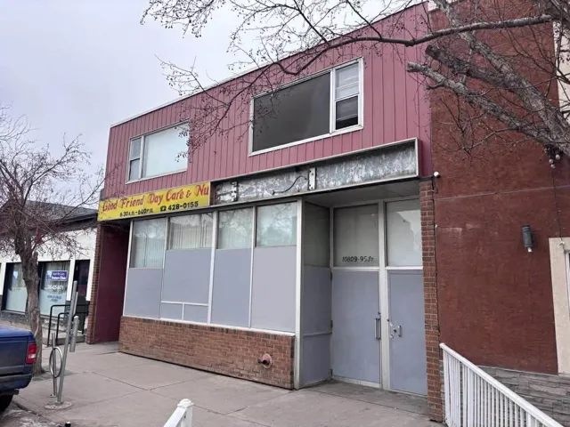 10809 95 Street, Edmonton, Alberta T5H2E2