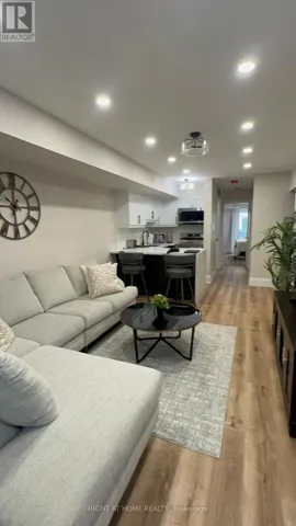 510 - 27 CANNIFF STREET, Toronto (Niagara), Ontario M6K3M5